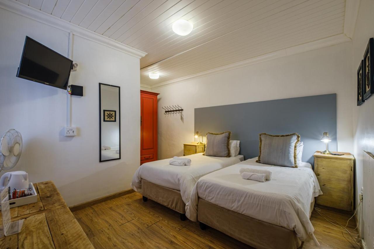 Paternoster Hotel Exterior photo